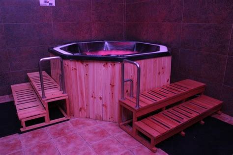 gay sauna in madrid|The Ultimate Gay Guide to Madrid: Bars, Hotels, Saunas, and。